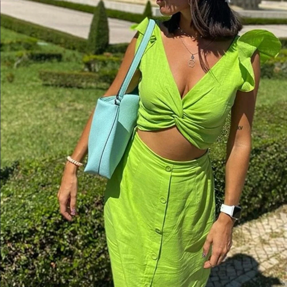 Top and skirt set - Picture 8 of 12